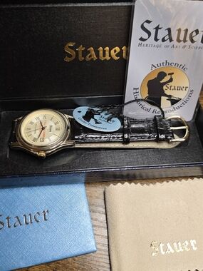 Stauer Classic Timepiece Watch in Gold with Black Leather Strap